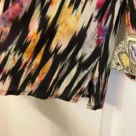 Robert Graham Silk Button Down Blouse - Picture 7 of 7